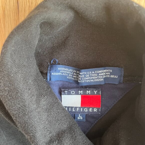 VTG Tommy Hilfiger cropped turtleneck sweatshirt - Picture 3 of 4